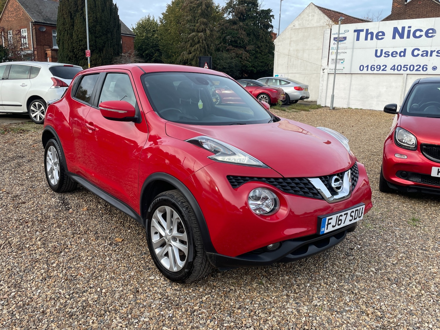 Used Nissan Juke 2017 for sale - 76413887: Photo 2