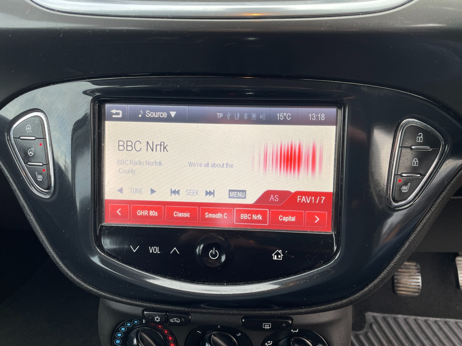 Used Vauxhall Corsa 2015 for sale - 76555230: Photo 12