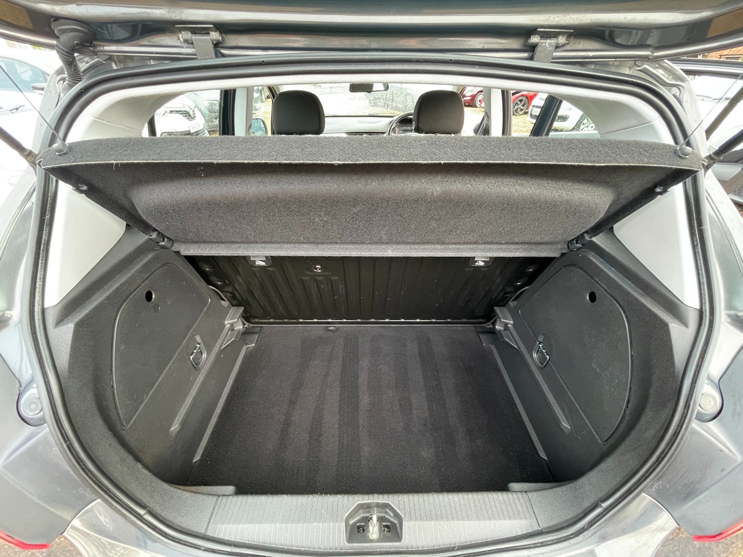 Used Vauxhall Corsa 2015 for sale - 76555230: Photo 16