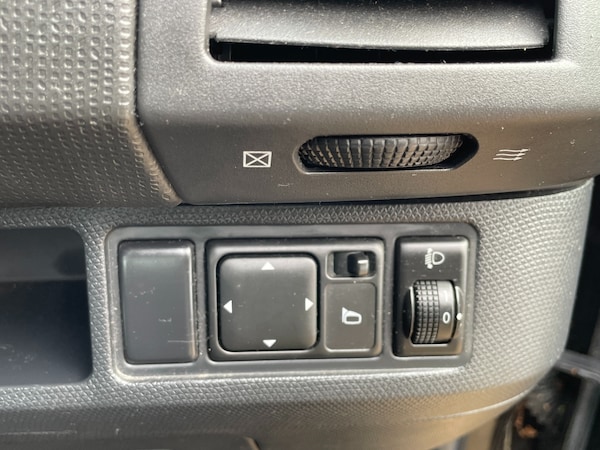 Used Nissan Micra 2010 for sale - 76037263: Photo 10