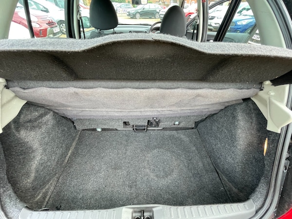 Used Nissan Micra 2010 for sale - 76037263: Photo 17