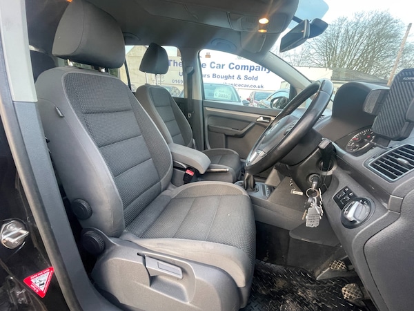Used Volkswagen Touran 2011 for sale - 73580109: Photo 13