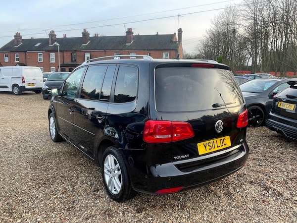 Used Volkswagen Touran 2011 for sale - 73580109: Photo 5