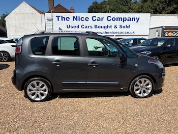 Used Citroen C3 Picasso 2016 for sale - 79153761: Photo