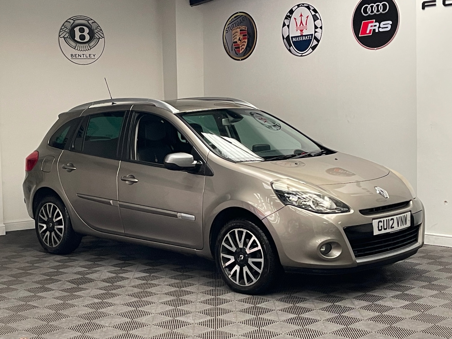 Used Renault Clio 2012 for sale - 77179977: Photo 19