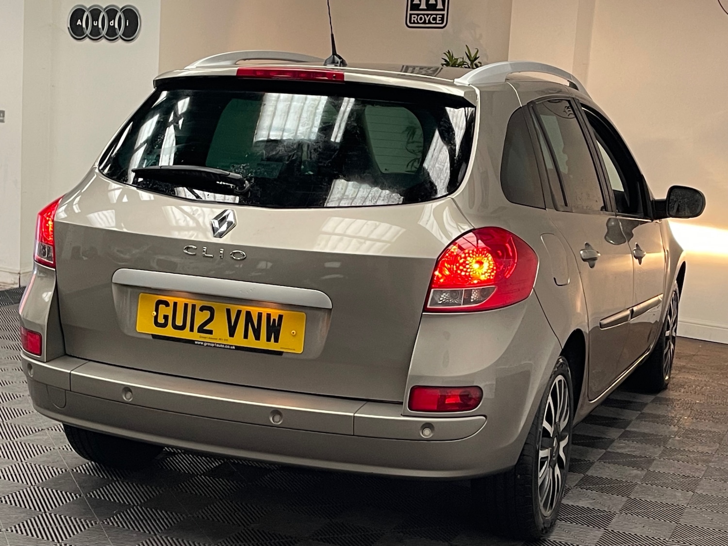 Used Renault Clio 2012 for sale - 77179977: Photo 8