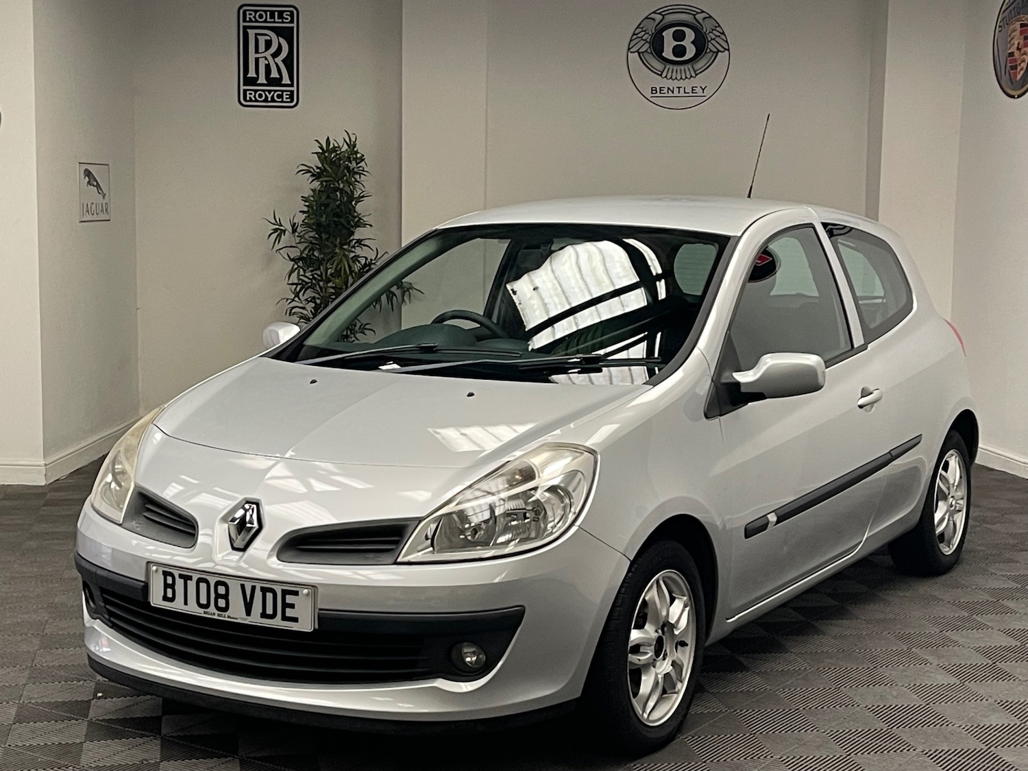 Used Renault Clio 2008 for sale - 77188864: Photo 13