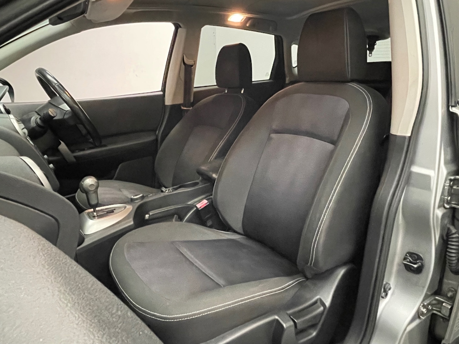 Used Nissan Qashqai 2011 for sale - 77196649: Photo 16