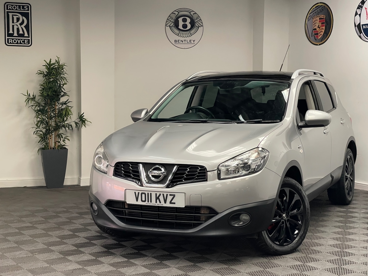 Used Nissan Qashqai 2011 for sale - 77196649: Photo 8