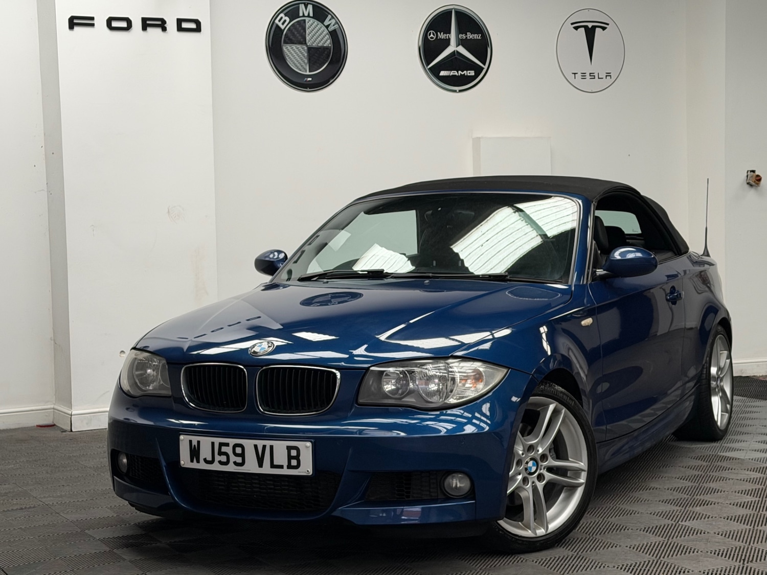 Used BMW 1 Series 2009 for sale - 77492996: Photo 11