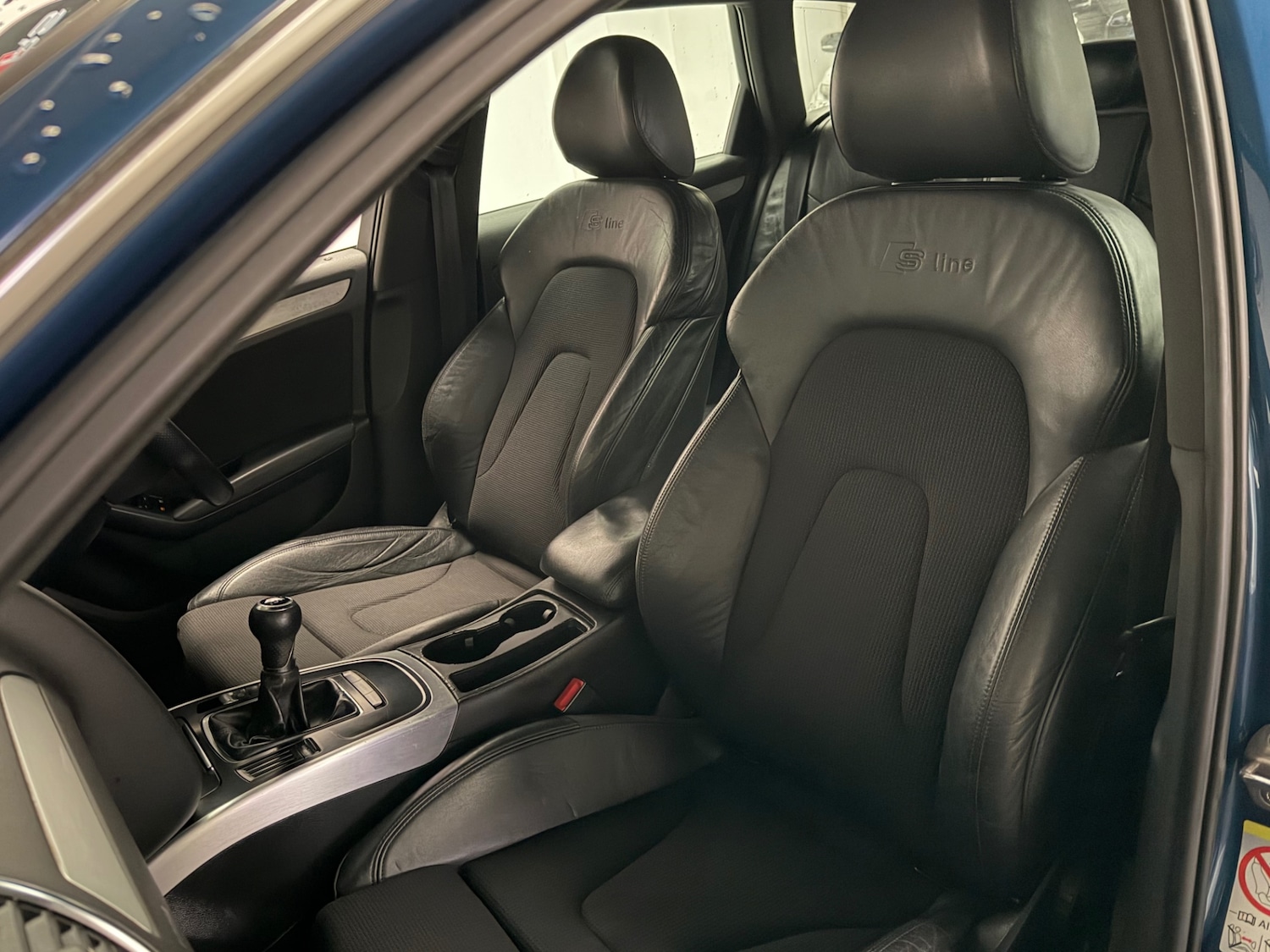 Used Audi A4 2010 for sale - 77492979: Photo 10