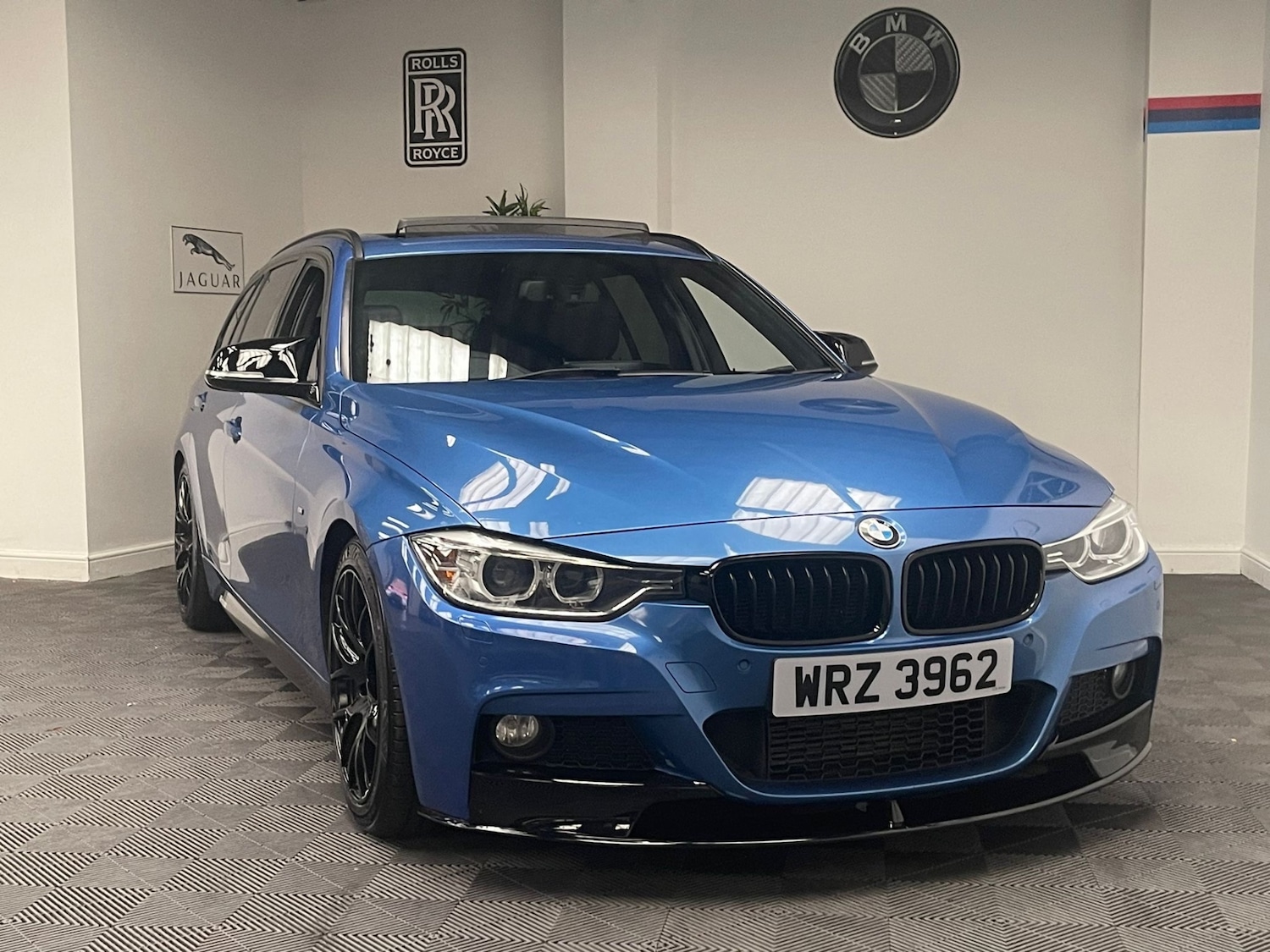 Used BMW 3 Series 2013 for sale - 76149915: Photo 19