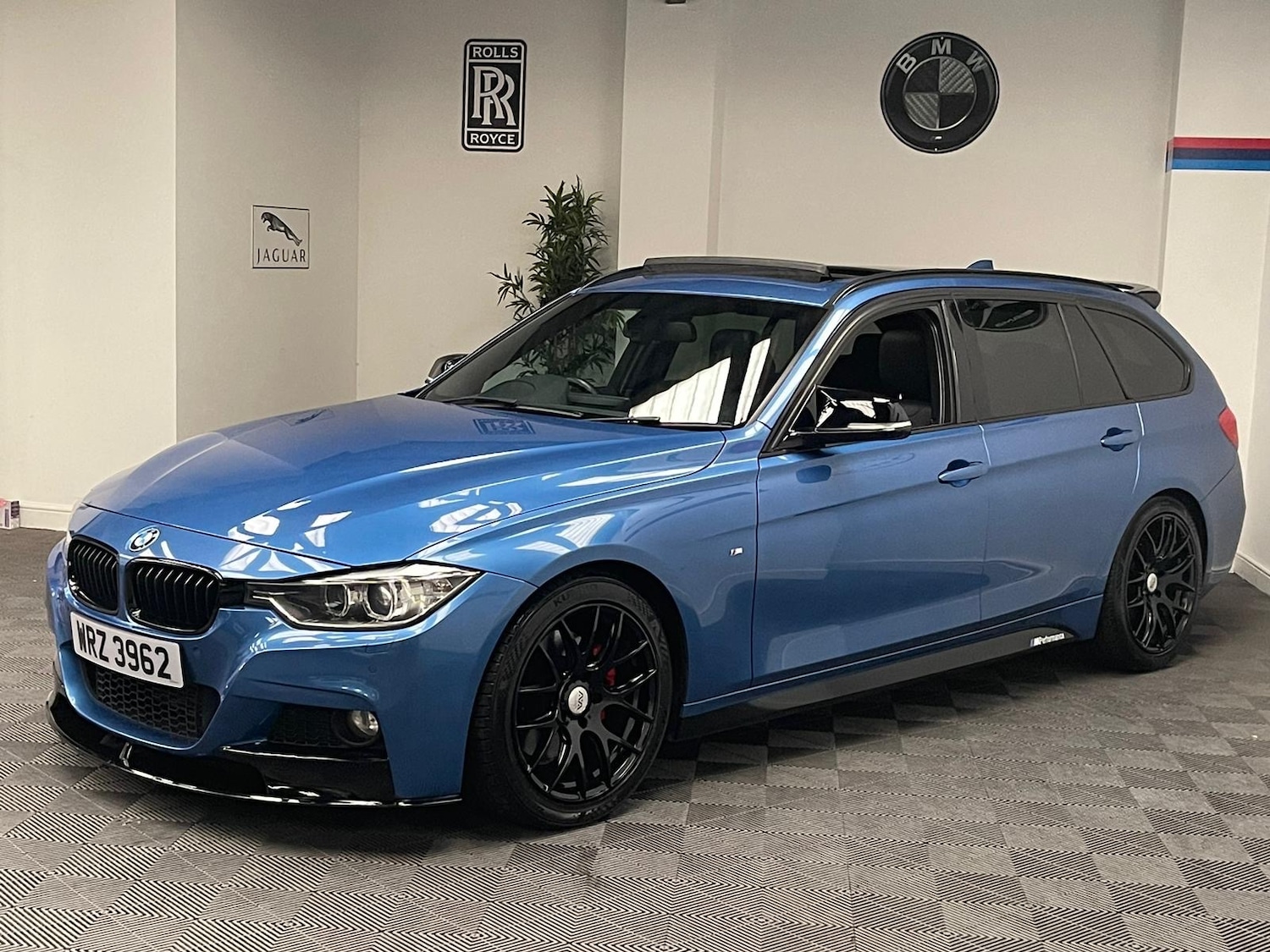 Used BMW 3 Series 2013 for sale - 76149915: Photo 22