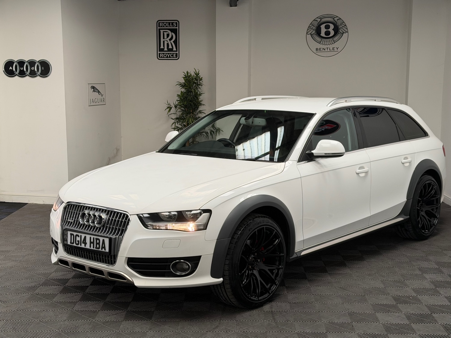 Used Audi A4 Allroad 2014 for sale - 77622889: Photo 6