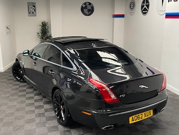 Used Jaguar XJ 2013 for sale - 76057878: Photo