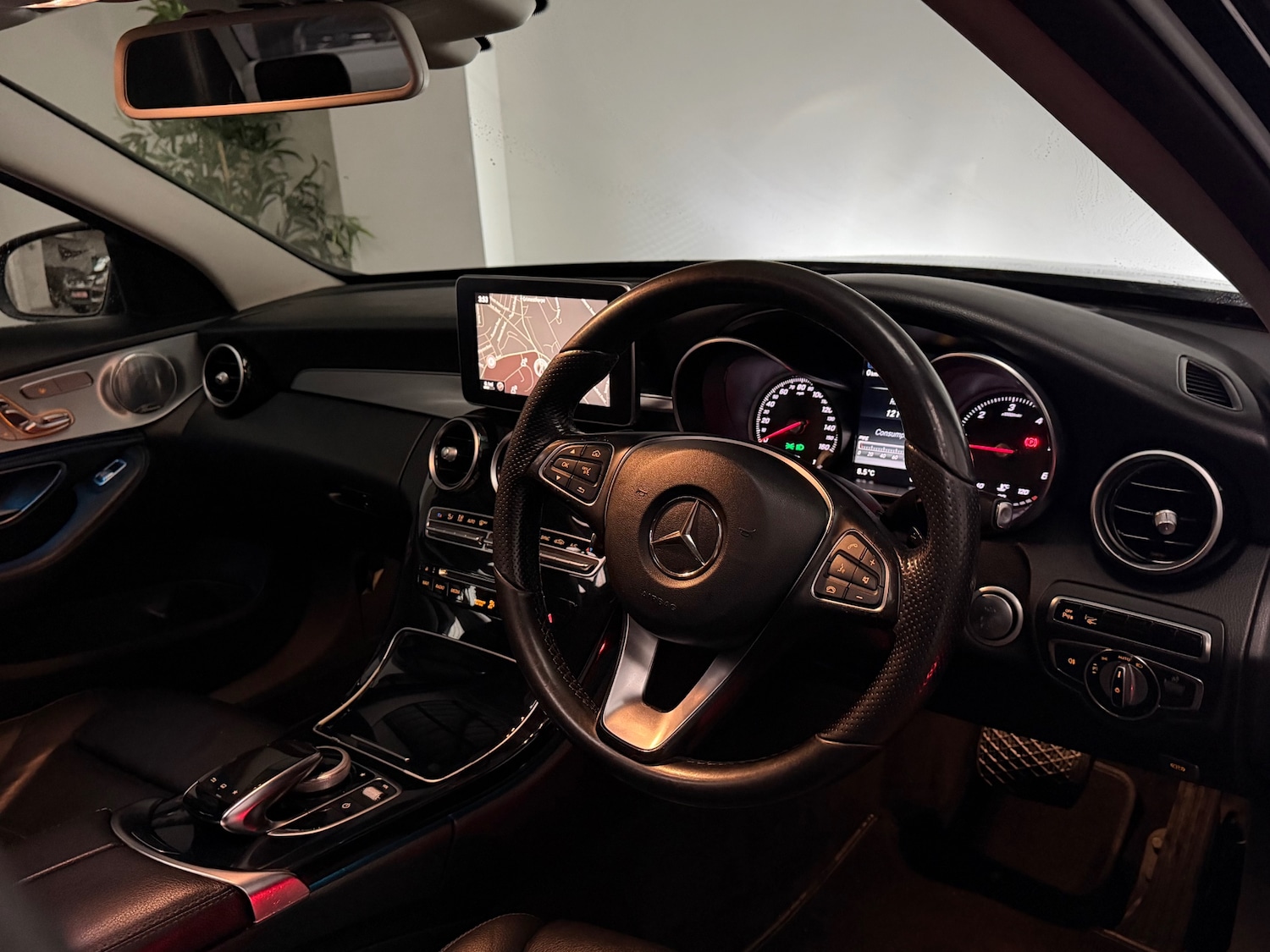 Used Mercedes-Benz C Class 2014 for sale - 77505986: Photo 8