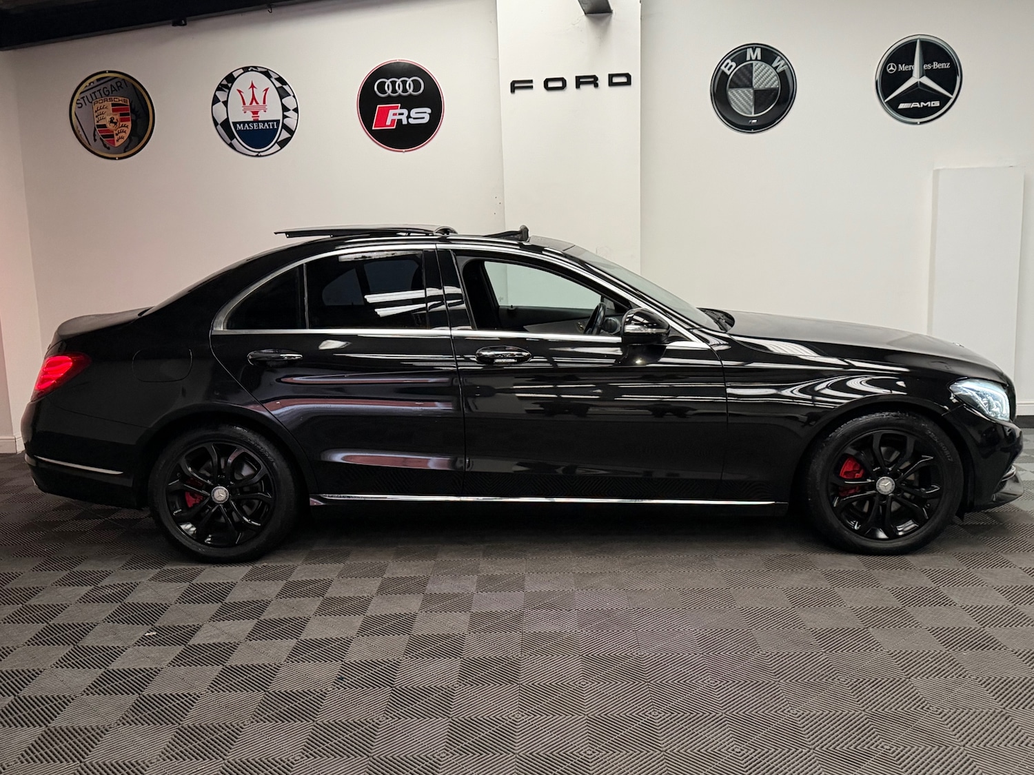 Used Mercedes-Benz C Class 2014 for sale - 77505986: Photo 9