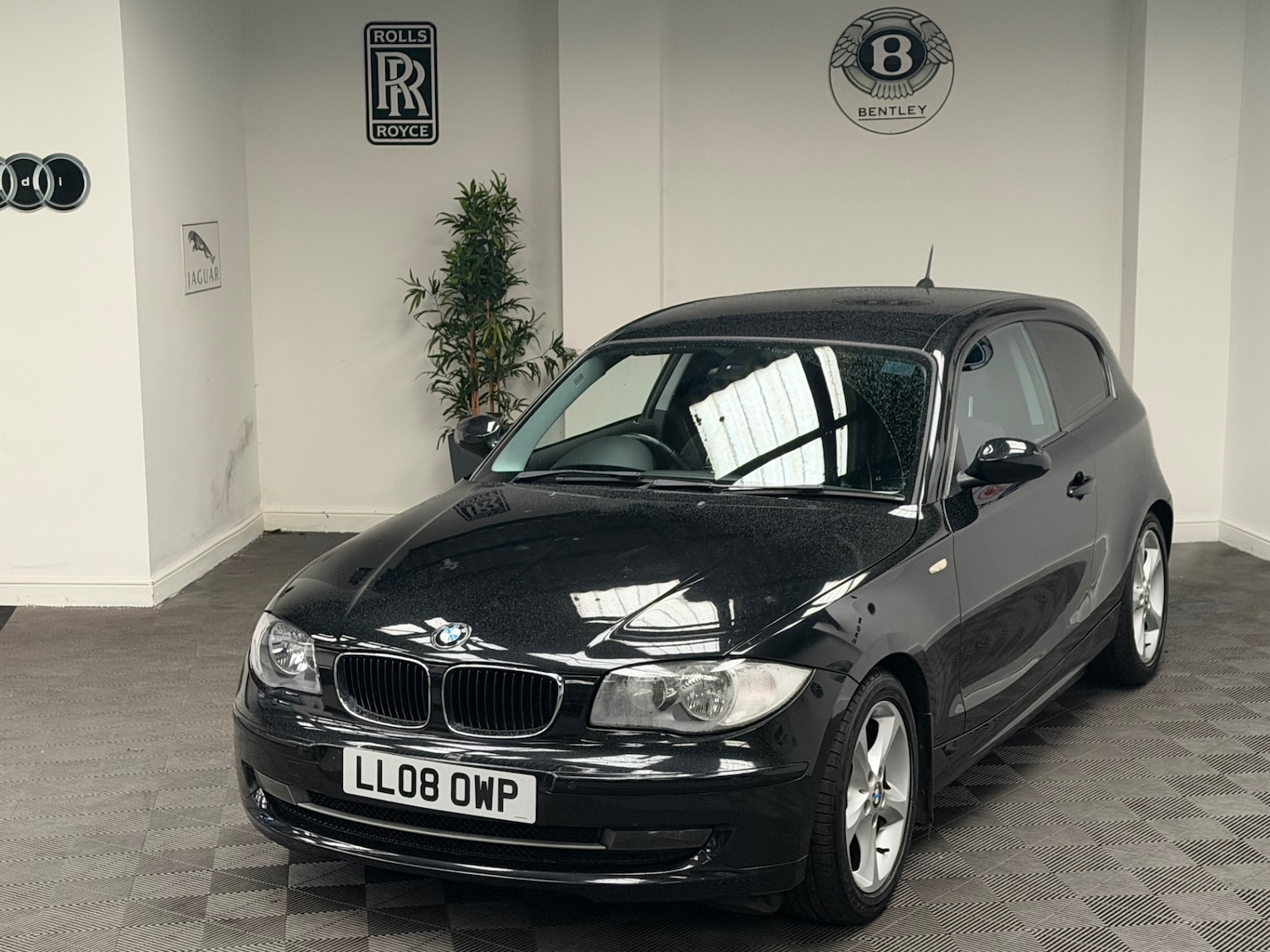 Used BMW 1 Series 2008 for sale - 77532151: Photo 2