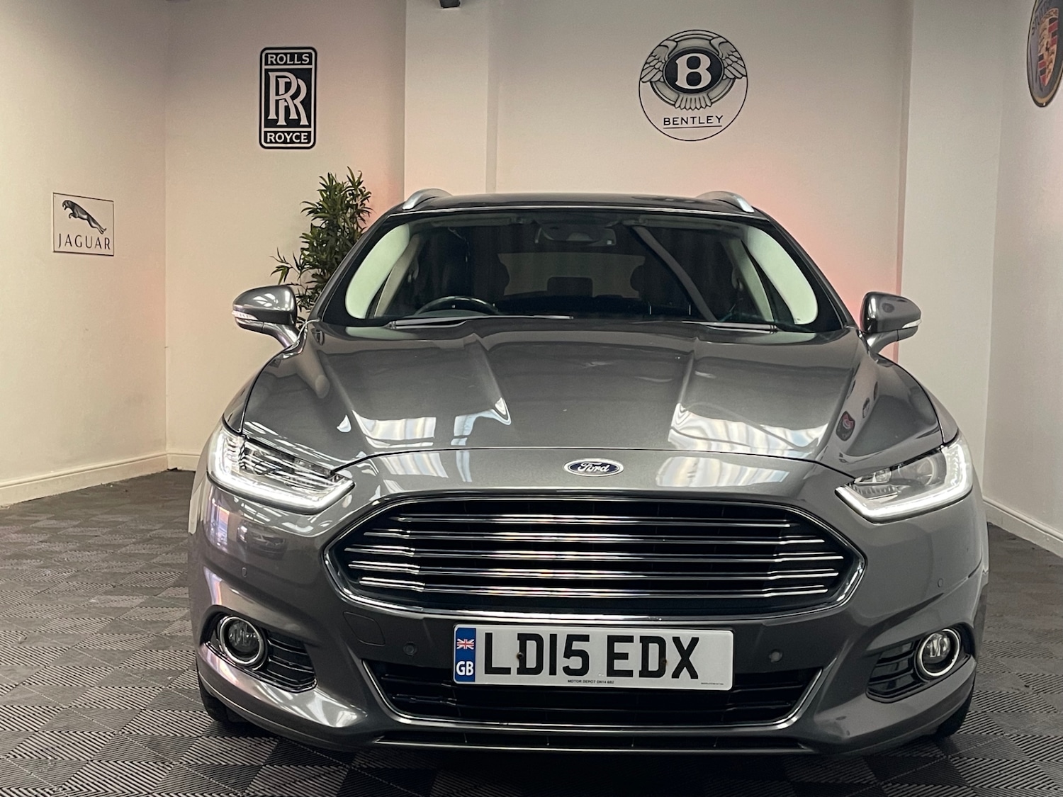 Used Ford Mondeo 2015 for sale - 77062199: Photo 13