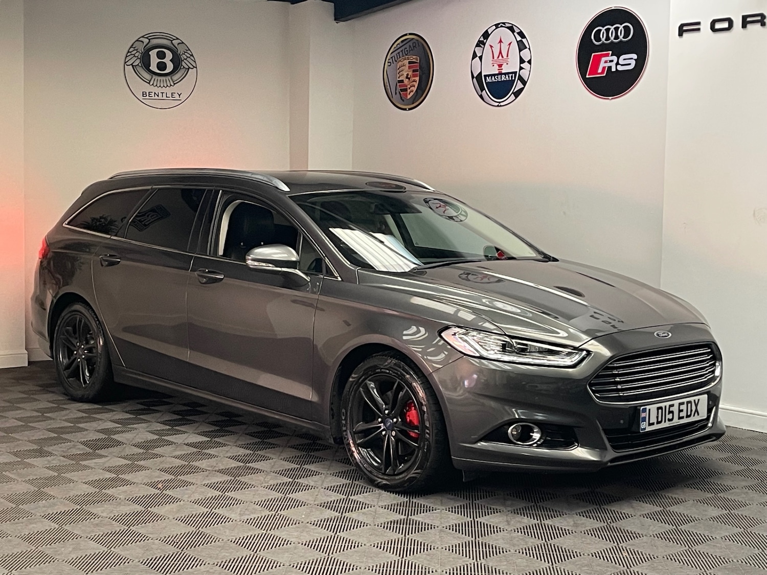 Used Ford Mondeo 2015 for sale - 77062199: Photo 14