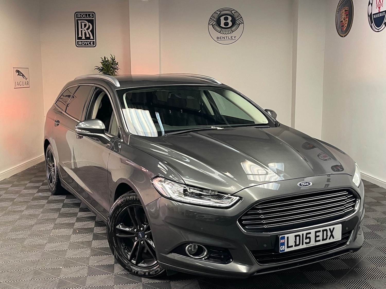 Used Ford Mondeo 2015 for sale - 77062199: Photo 21