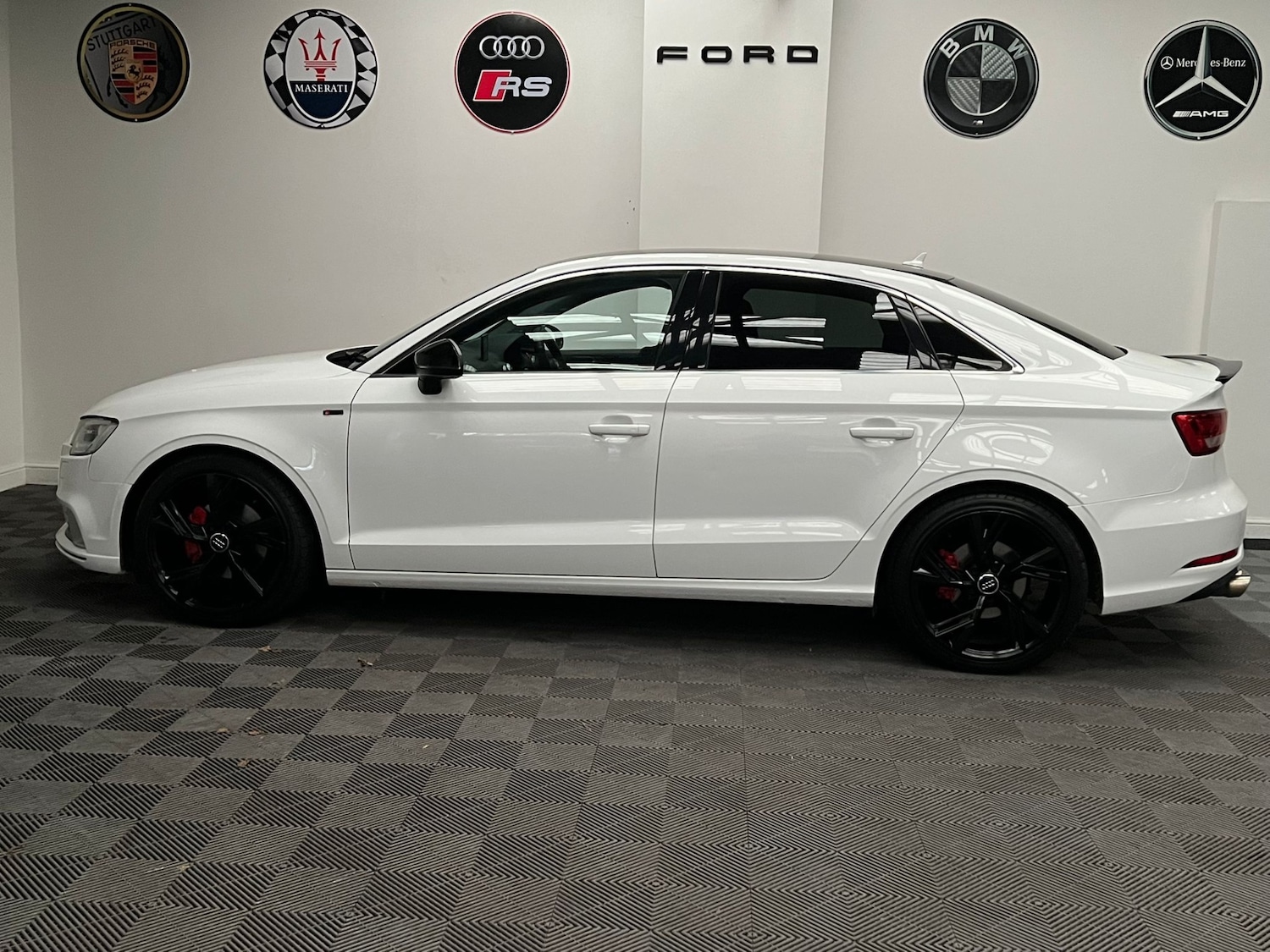 Used Audi A3 2017 for sale - 77062333: Photo 8