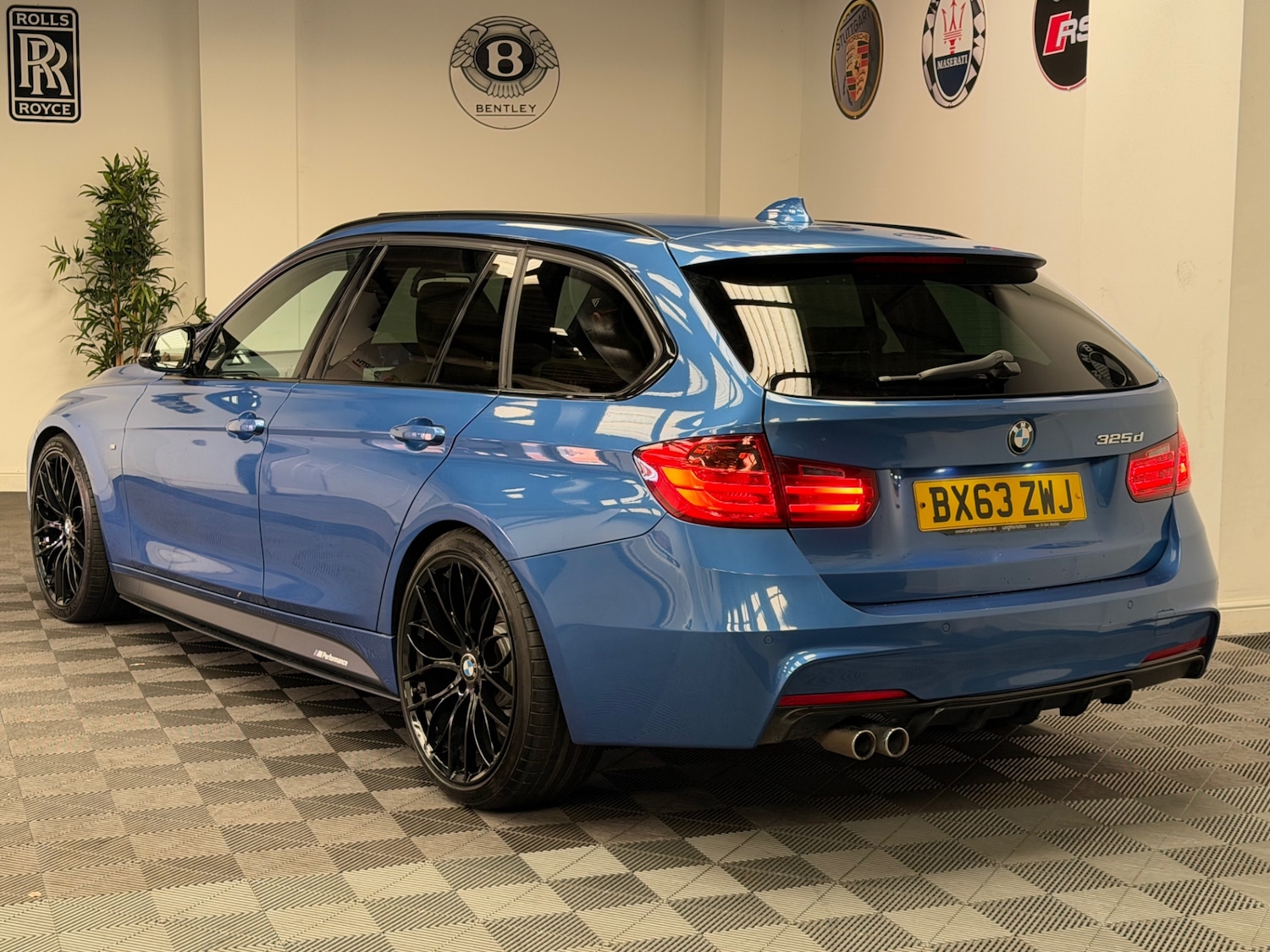 Used BMW 3 Series 2013 for sale - 77669358: Photo 16