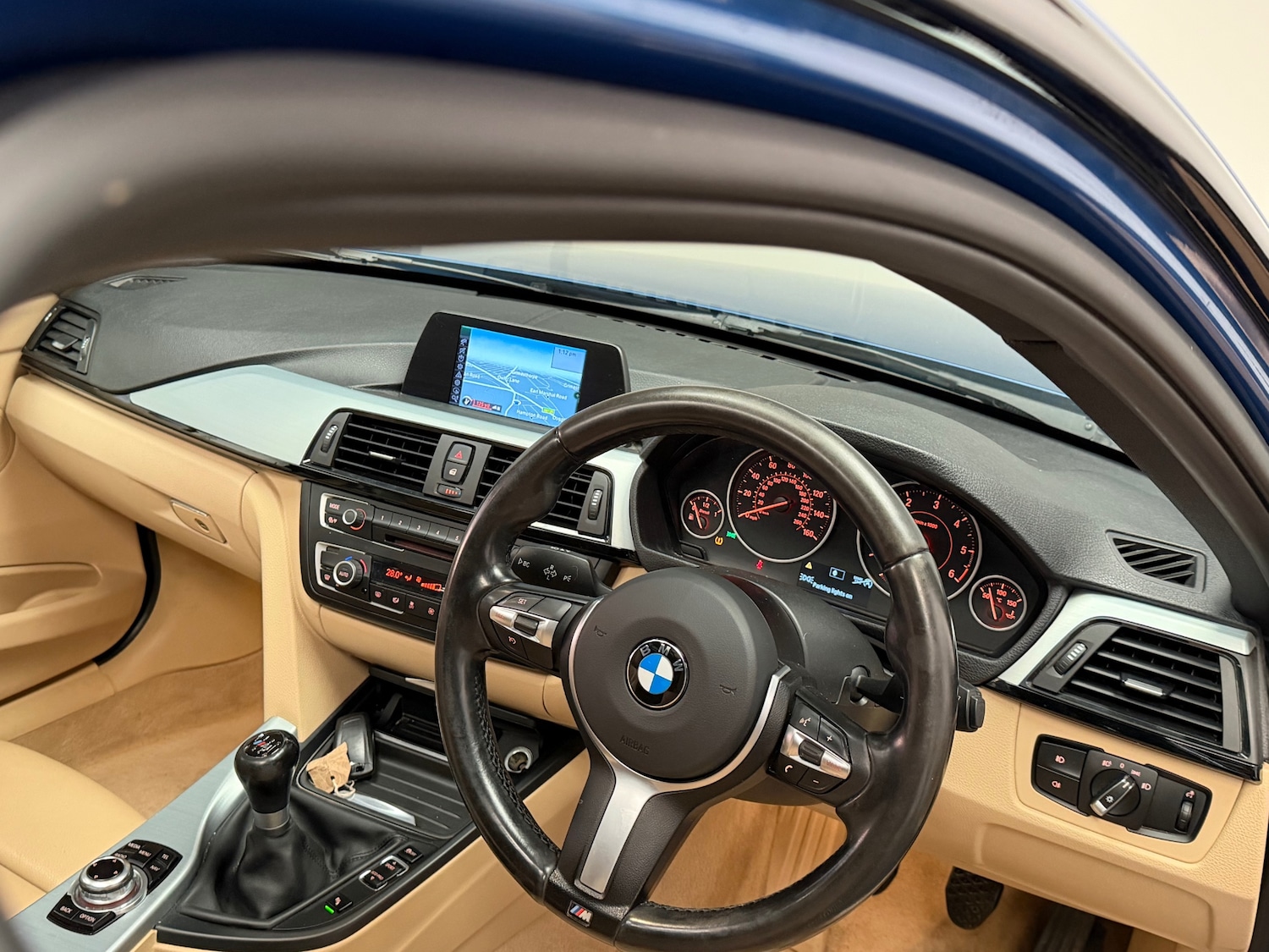 Used BMW 3 Series 2013 for sale - 77669358: Photo 9