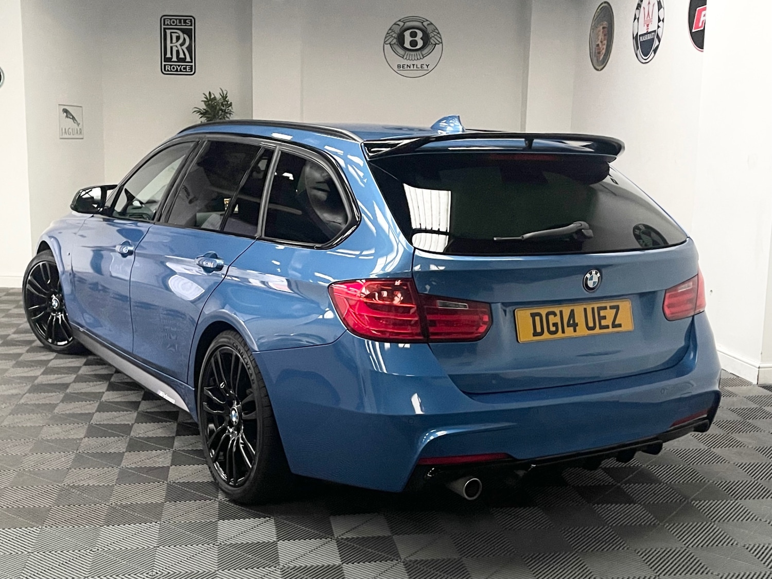 Used BMW 3 Series 2014 for sale - 77162122: Photo 3