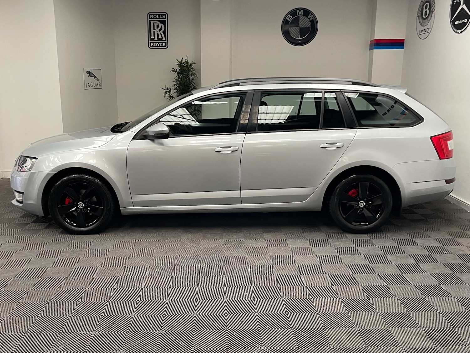 Used Skoda Octavia 2015 for sale - 76186455: Photo 5