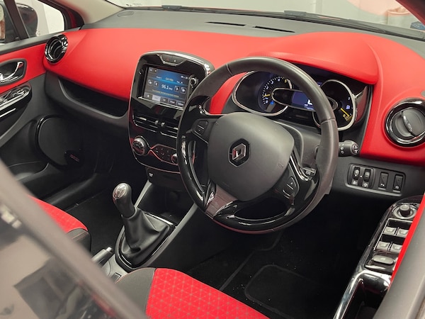 Used Renault Clio 2013 for sale - 76232626: Photo 12