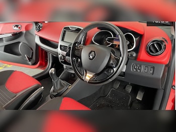 Used Renault Clio 2013 for sale - 76232626: Photo
