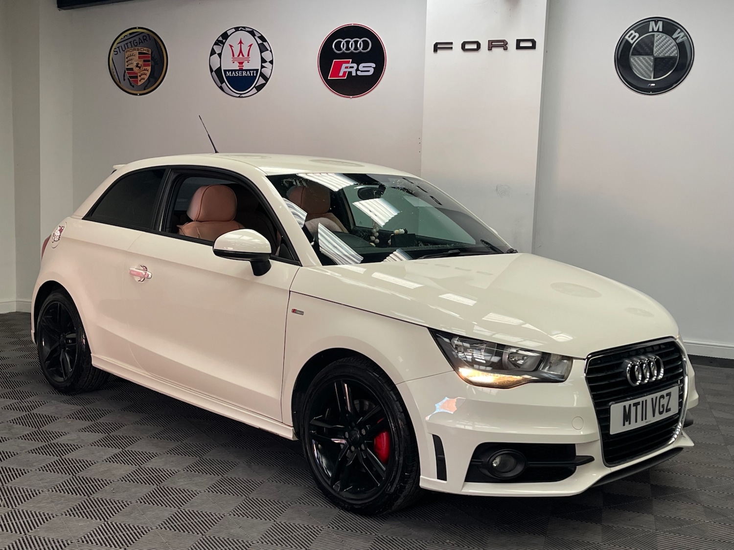 Used Audi A1 2011 for sale - 77106680: Photo 10