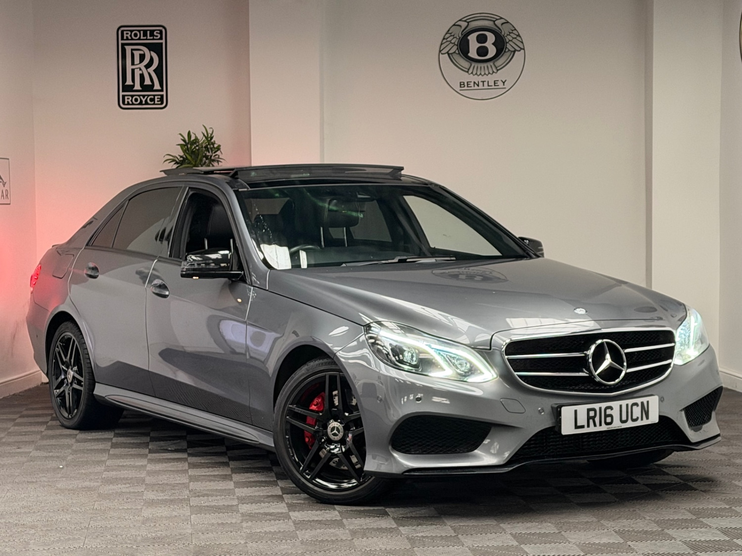 Used Mercedes-Benz E Class 2016 for sale - 77506034: Photo 13