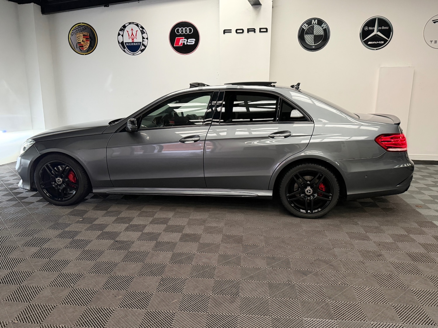 Used Mercedes-Benz E Class 2016 for sale - 77506034: Photo 16