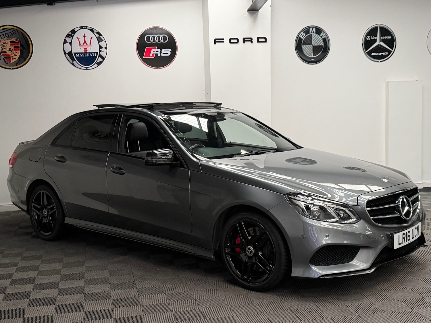 Used Mercedes-Benz E Class 2016 for sale - 77506034: Photo 17