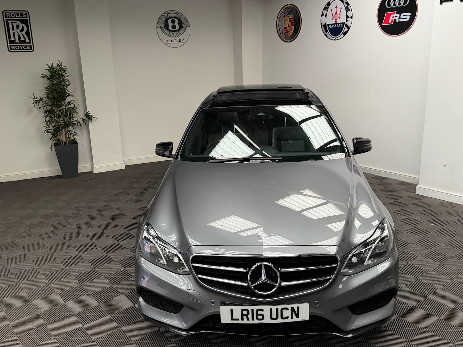 Used Mercedes-Benz E Class 2016 for sale - 77506034: Photo 9