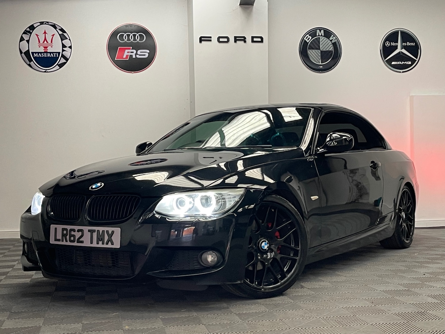 Used BMW 3 Series 2012 for sale - 77062144: Photo 2