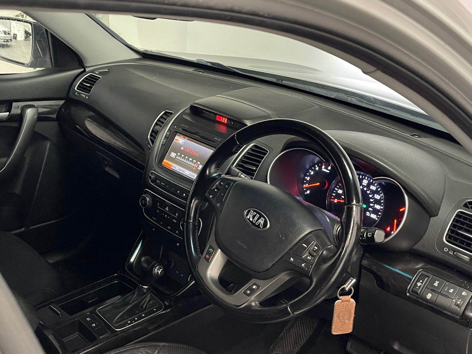 Used Kia Sorento 2014 for sale - 77062312: Photo 14