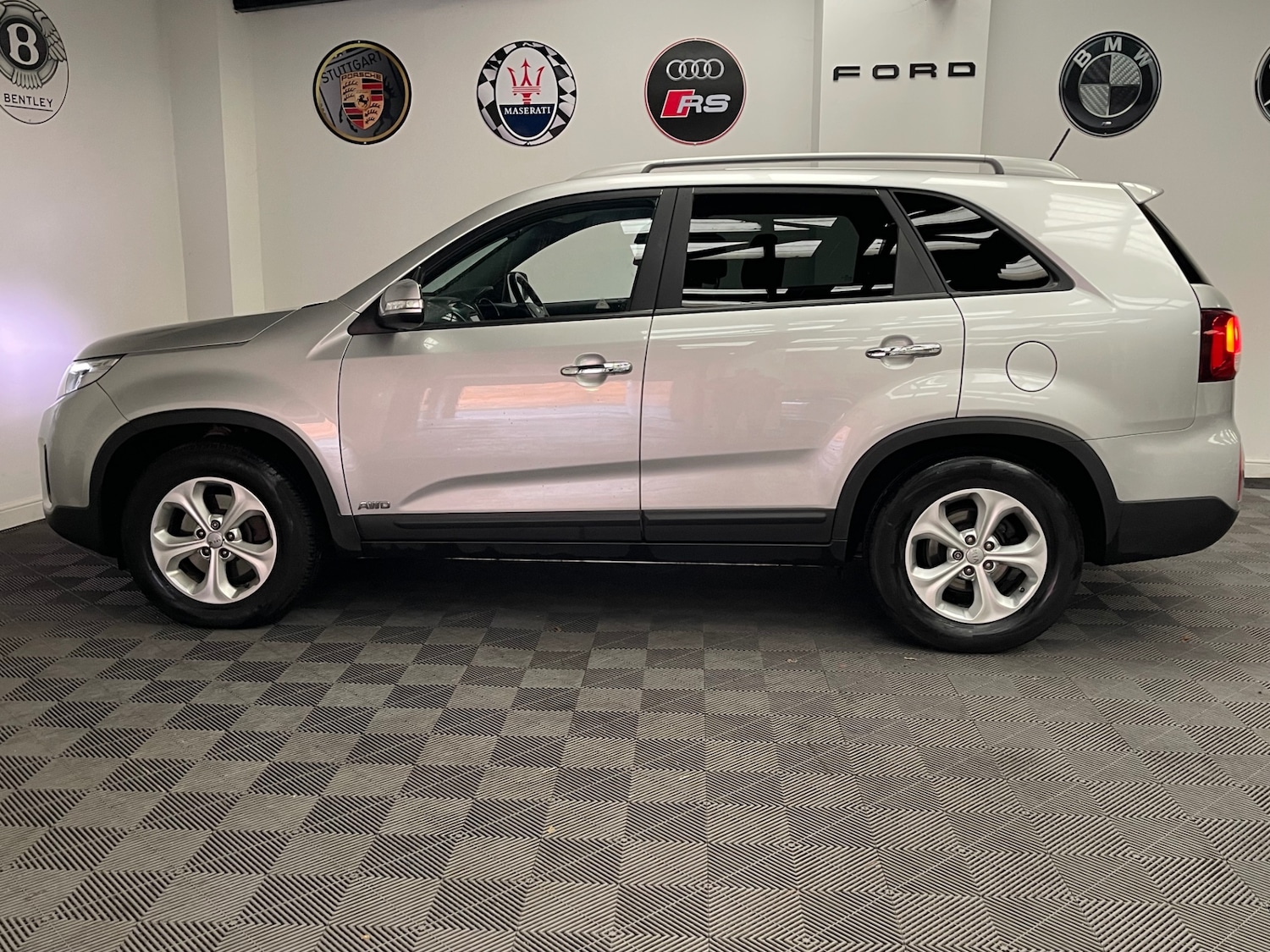 Used Kia Sorento 2014 for sale - 77062312: Photo 3