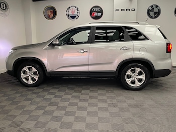 Used Kia Sorento 2014 for sale - 77062312: Photo