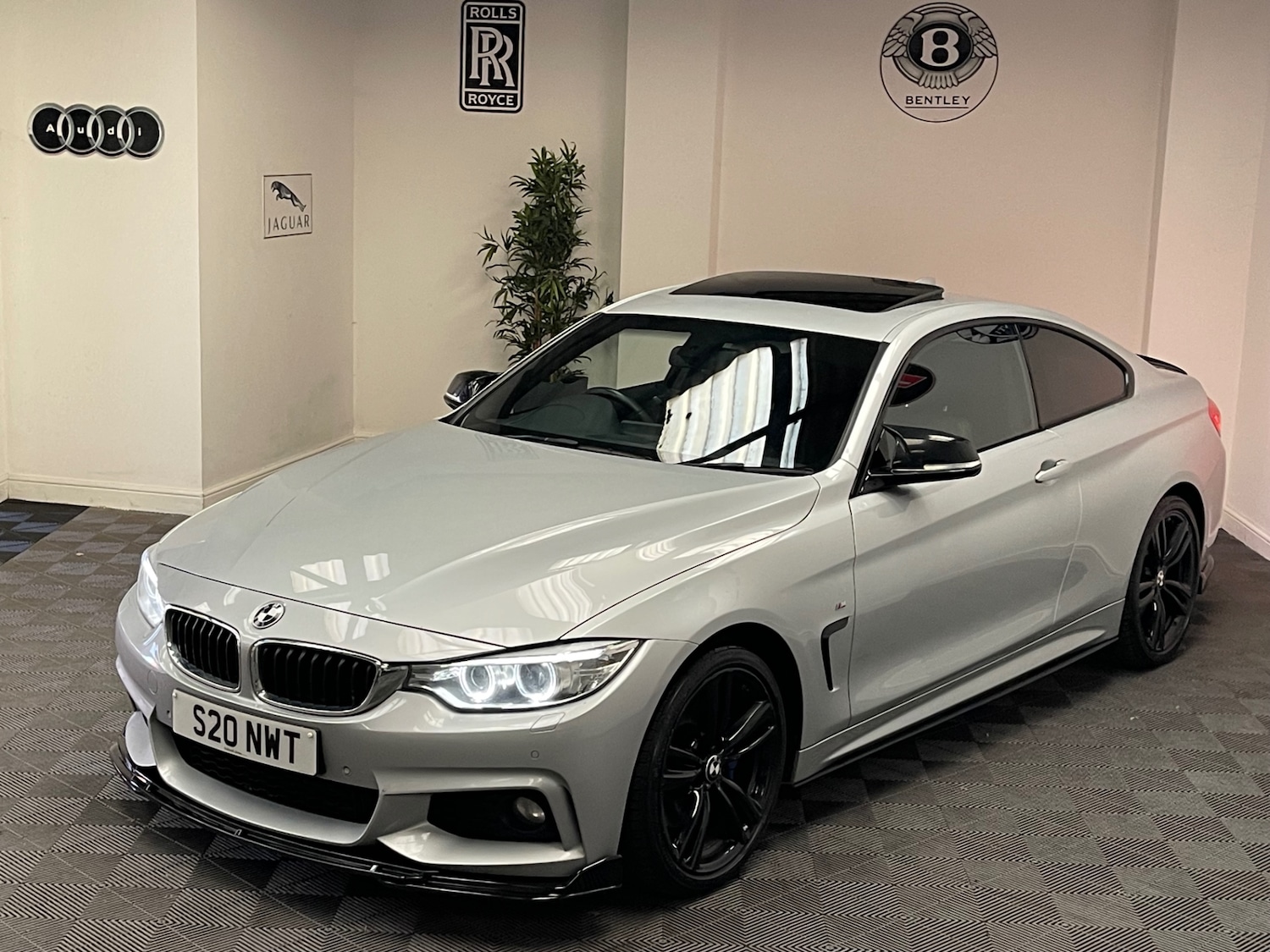 Used BMW 4 Series 2016 for sale - 77062306: Photo 11