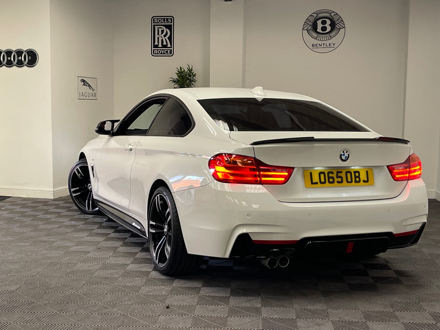 Used BMW 4 Series 2015 for sale - 77061880: Photo 19