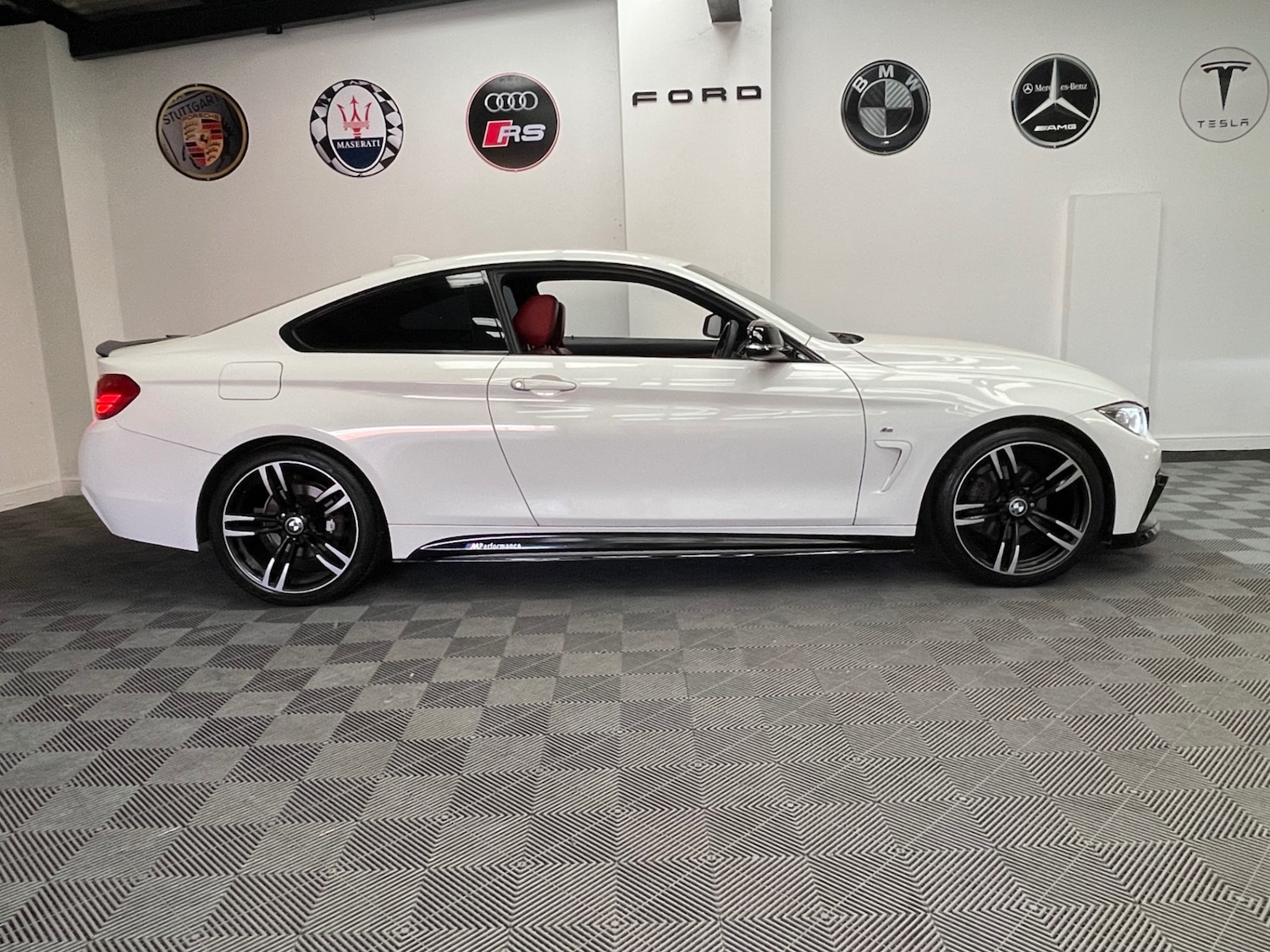 Used BMW 4 Series 2015 for sale - 77061880: Photo 8
