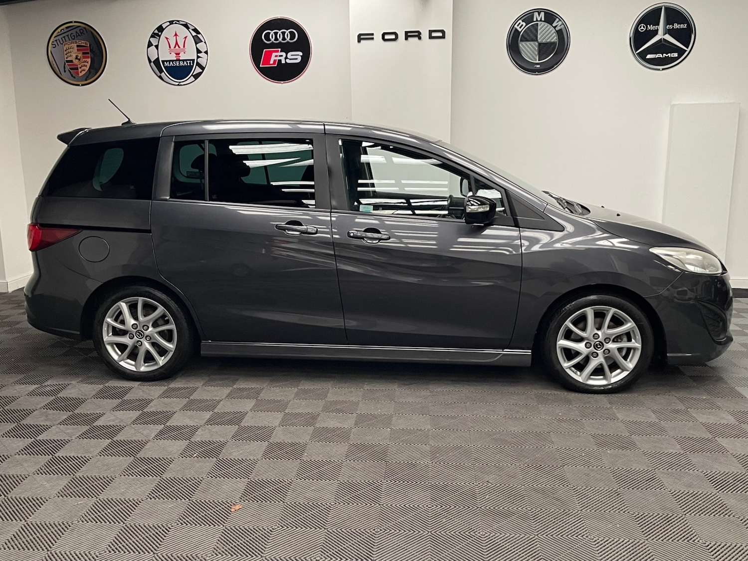 Used Mazda Mazda5 2013 for sale - 77160802: Photo 8
