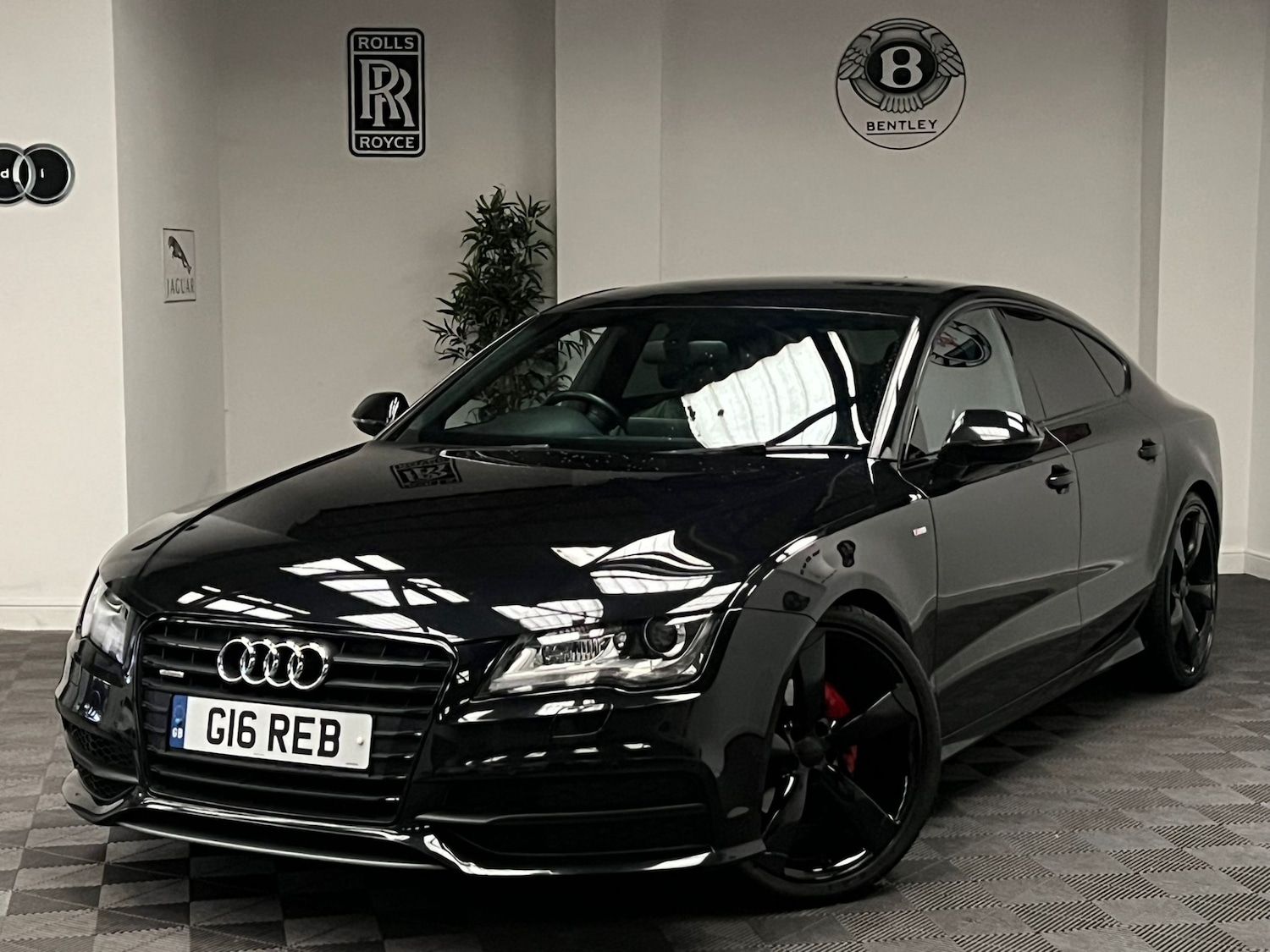 Used Audi A7 2013 for sale - 77062159: Photo 2