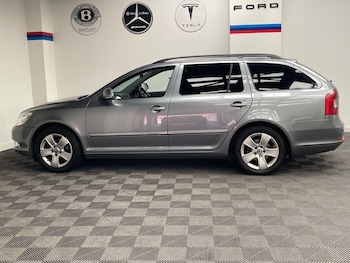 Used Skoda Octavia 2012 for sale - 75525661: Photo