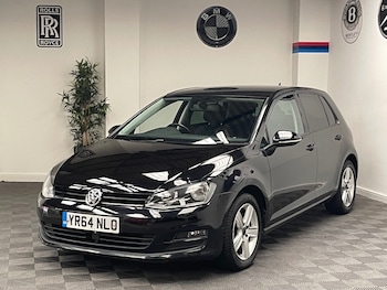Used Volkswagen Golf 2014 for sale - 76275027: Photo