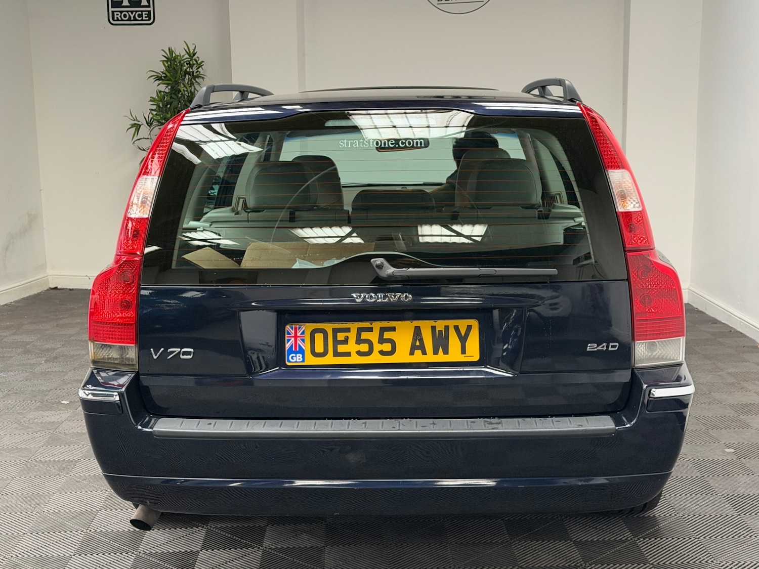 Used Volvo V70 2005 for sale - 77493140: Photo 10