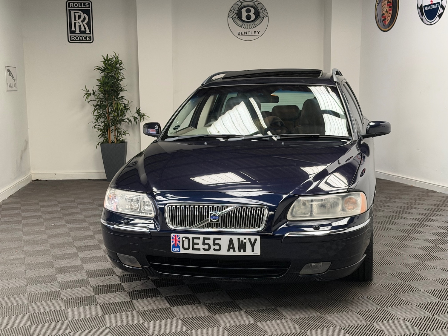 Used Volvo V70 2005 for sale - 77493140: Photo 13